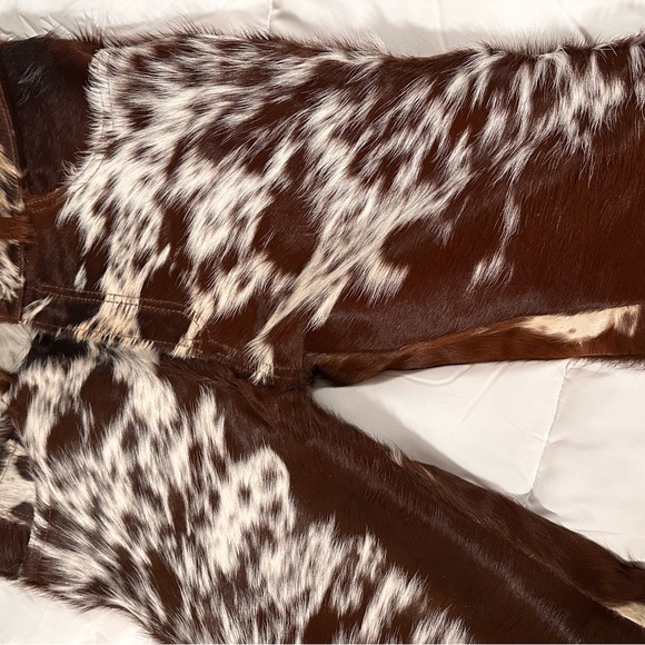 NYRVA COWHIDE PANTS *Hot Item* - Picture 3 of 5